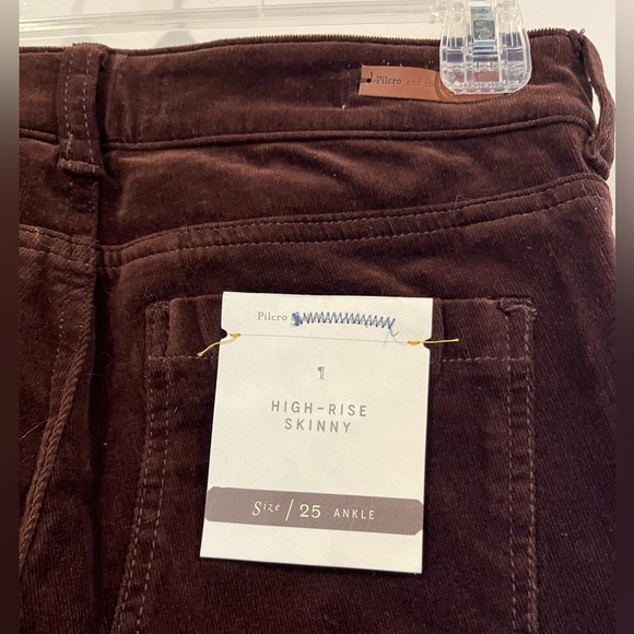 By Anthropologie: Pilcro high-rise cord velvet pants (ankle) size 25 NWT - Picture 3 of 10